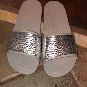 Crocs size 9 women’s slide.